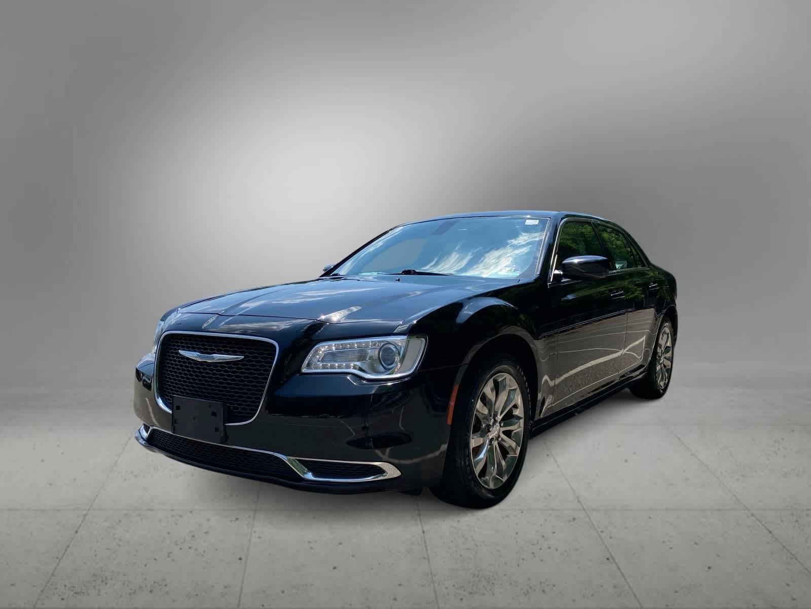 2017 Chrysler 300 Limited AWD's photo