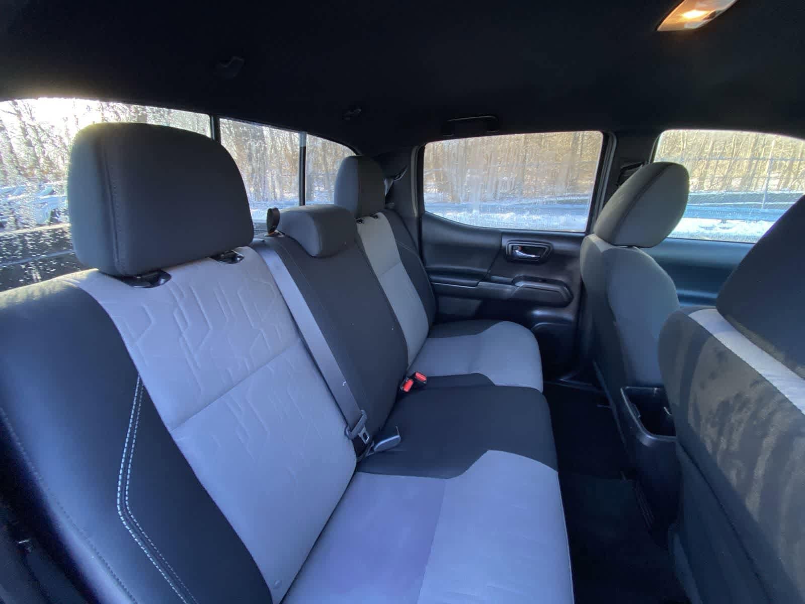 Thumbnail: 2023 Toyota Tacoma - 31