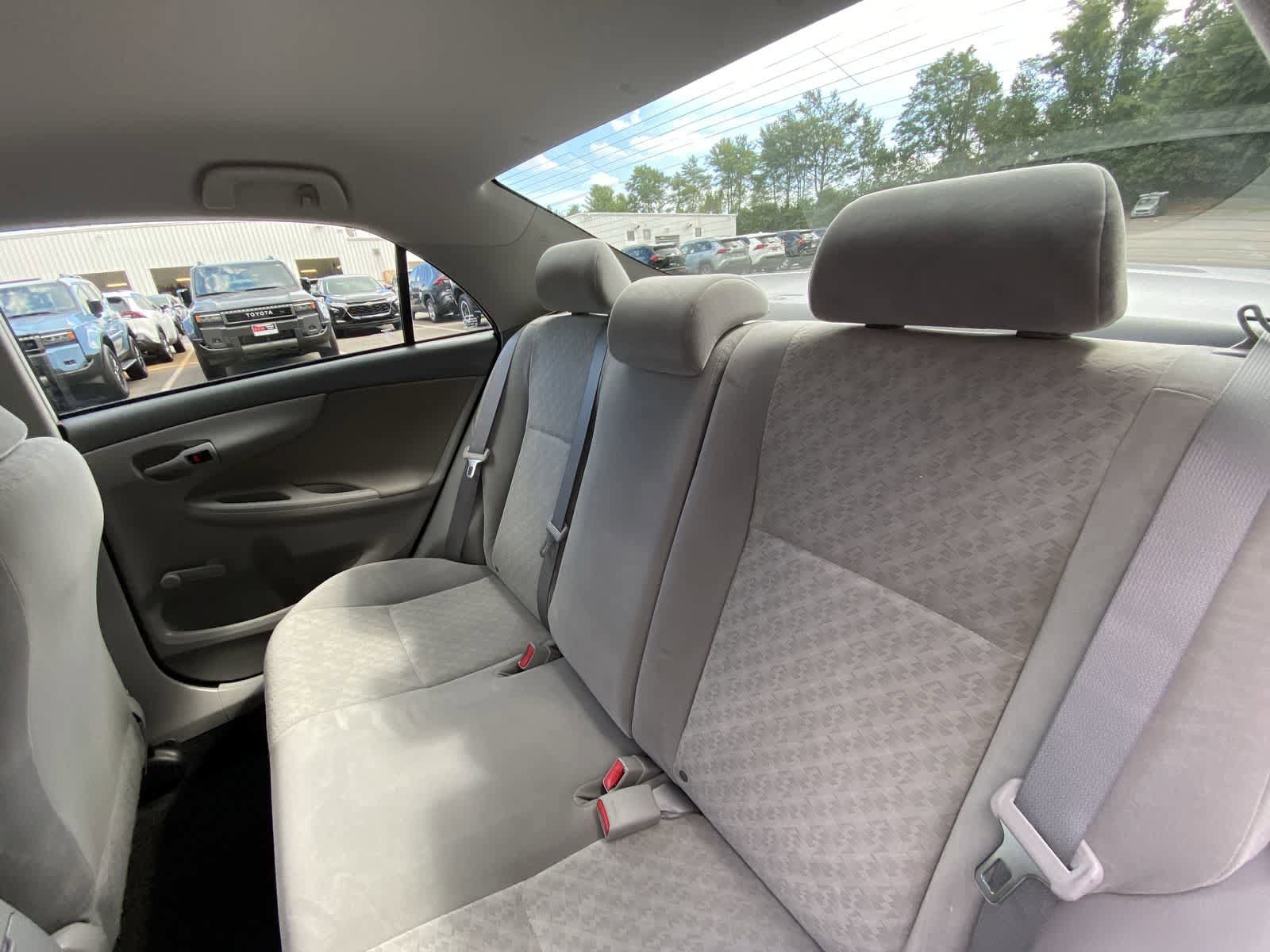 Thumbnail: 2009 Toyota Corolla - 22