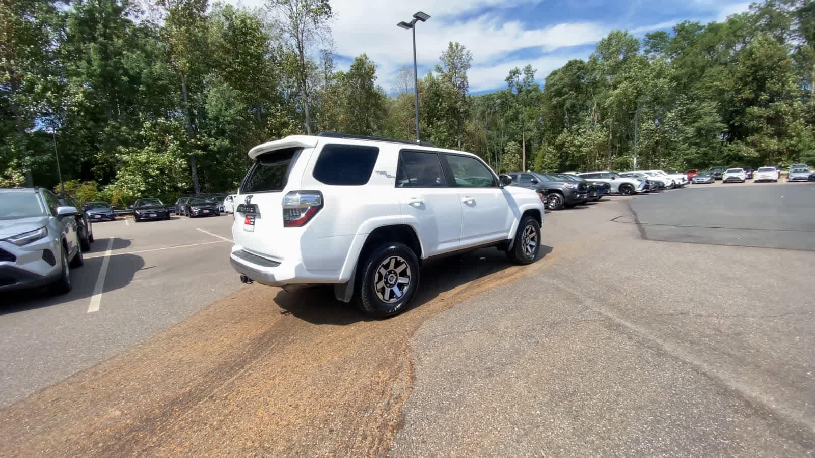 Thumbnail: 2024 Toyota 4Runner - 7