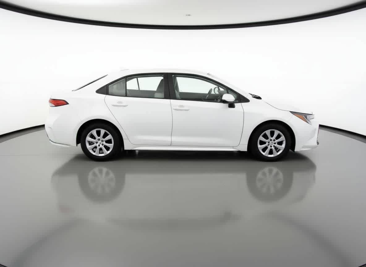 Thumbnail: 2024 Toyota Corolla - 4