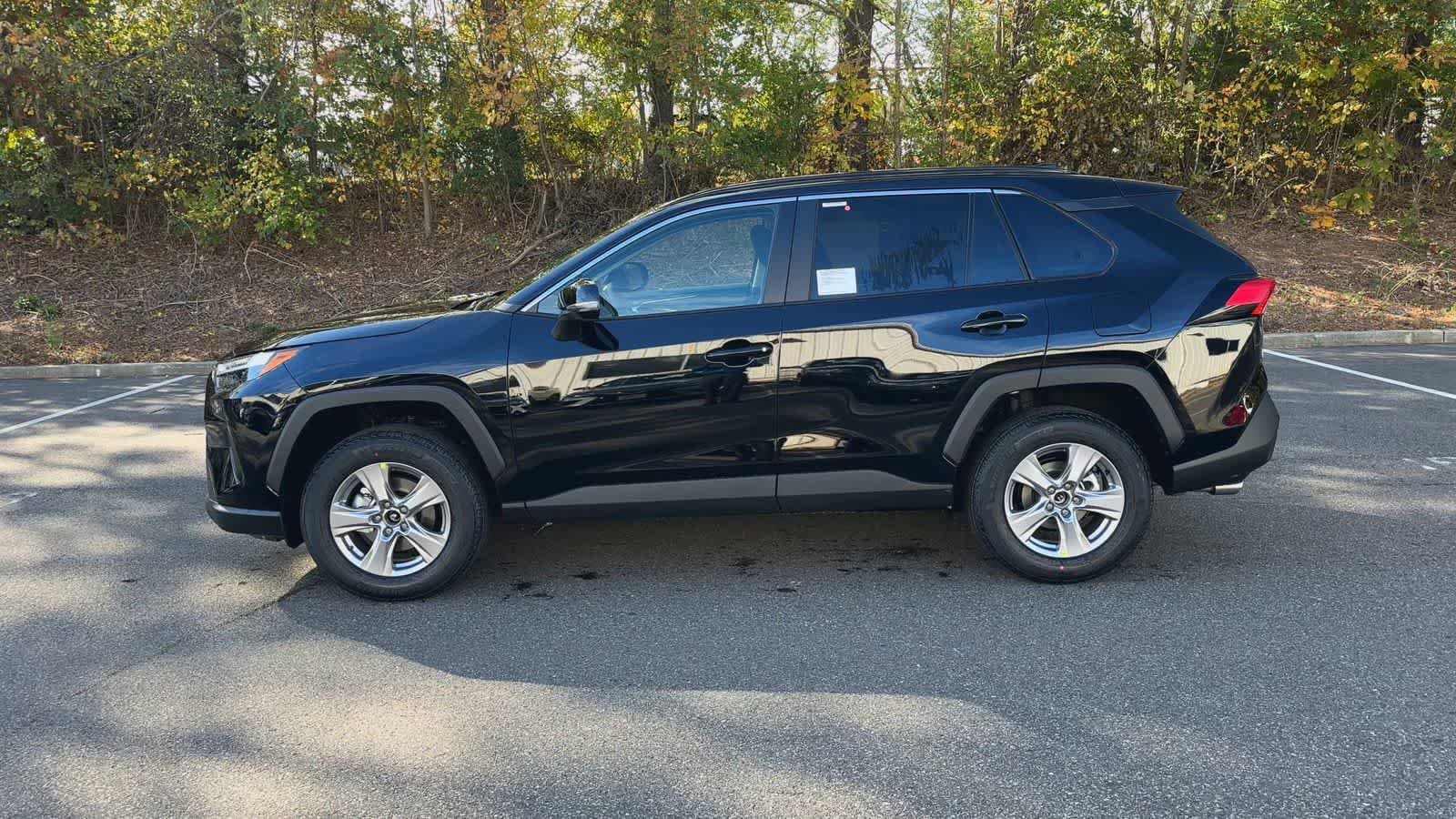 Thumbnail: 2025 Toyota RAV4 - 5