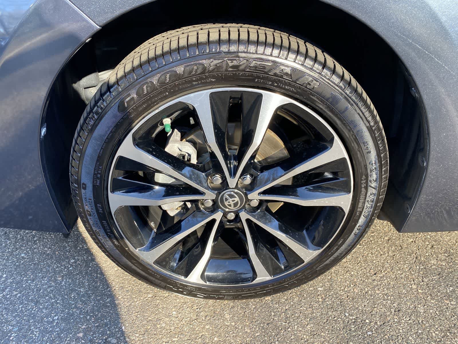 Thumbnail: 2018 Toyota Corolla - 14