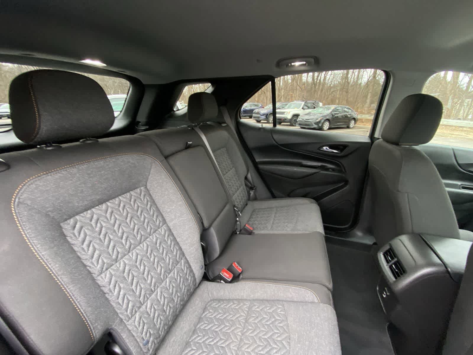 Thumbnail: 2022 Chevrolet Equinox - 28