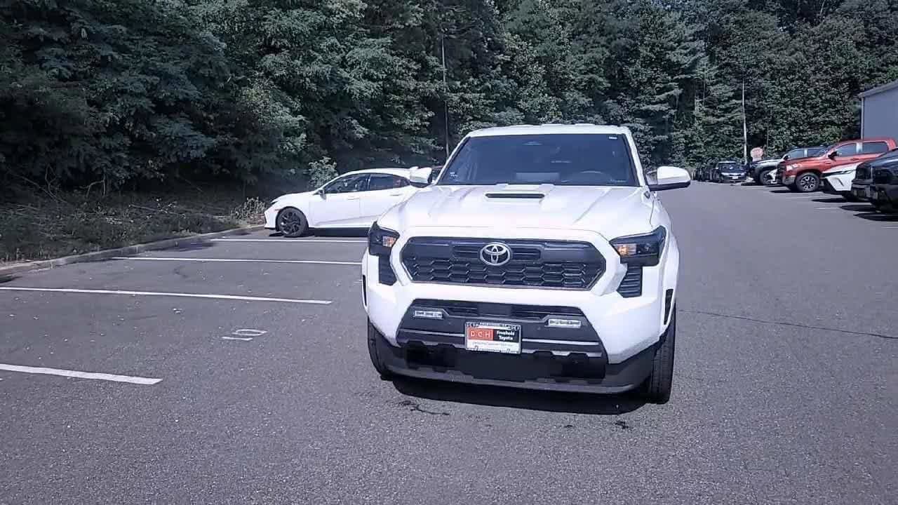 Thumbnail: 2025 Toyota Tacoma - 3