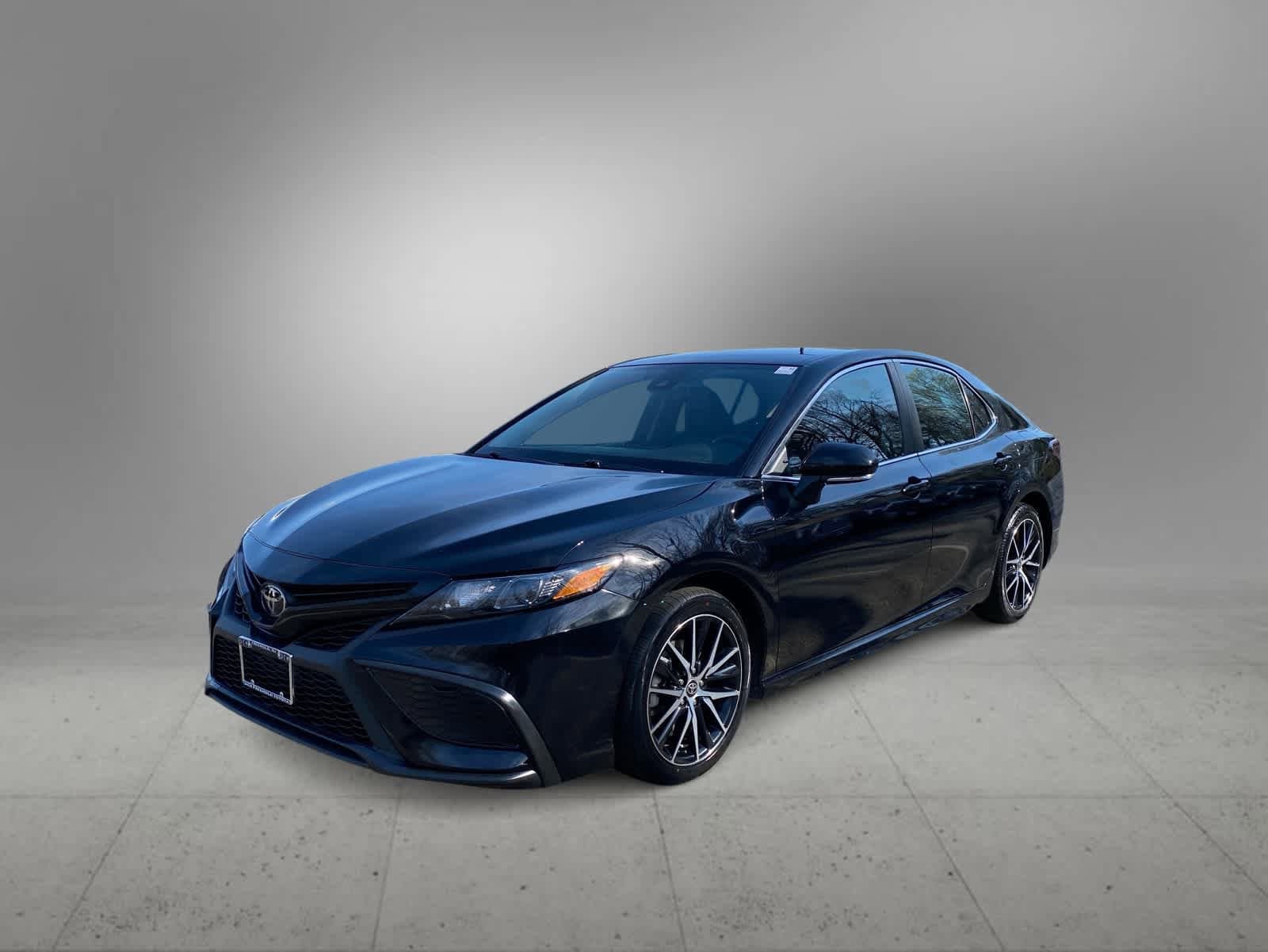 Thumbnail: 2024 Toyota Camry - 9