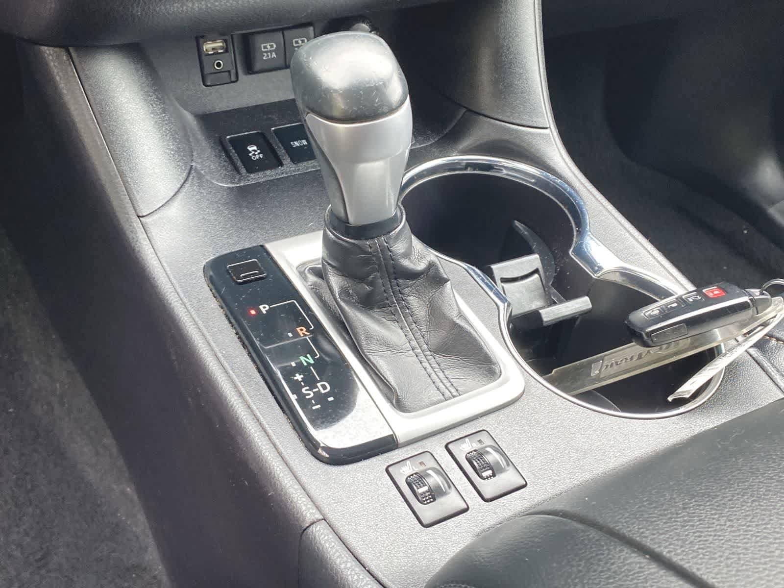 Thumbnail: 2018 Toyota Highlander - 30