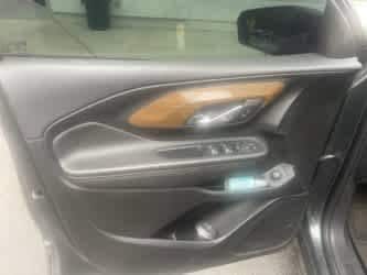 Thumbnail: 2020 GMC Terrain - 15