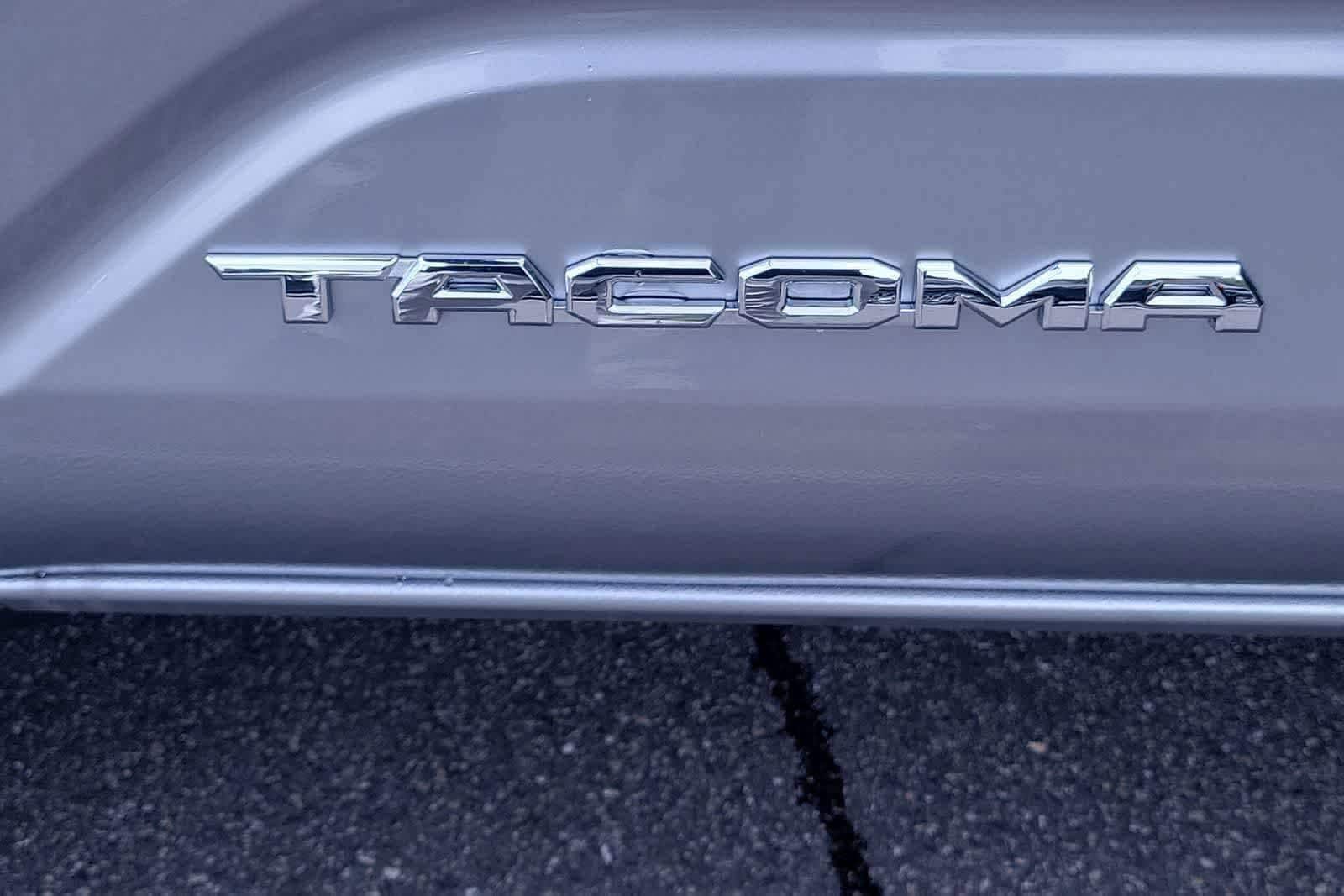 Thumbnail: 2025 Toyota Tacoma - 13