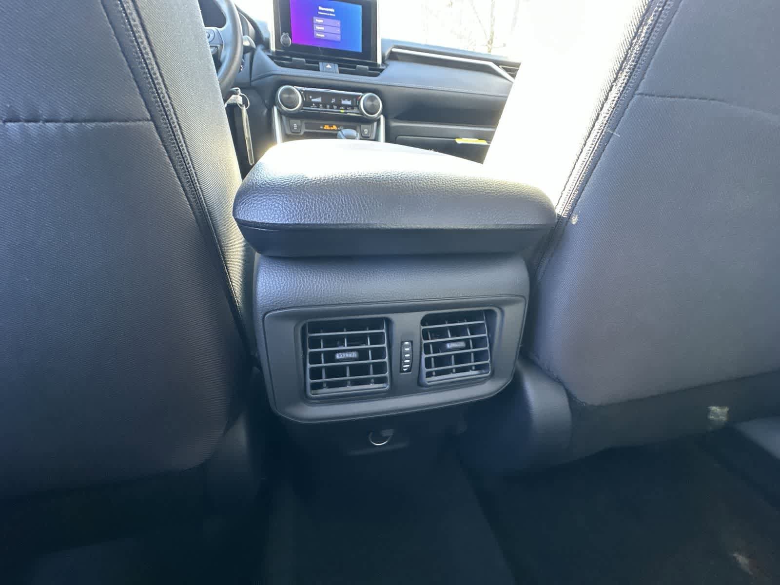 Thumbnail: 2025 Toyota RAV4 - 30