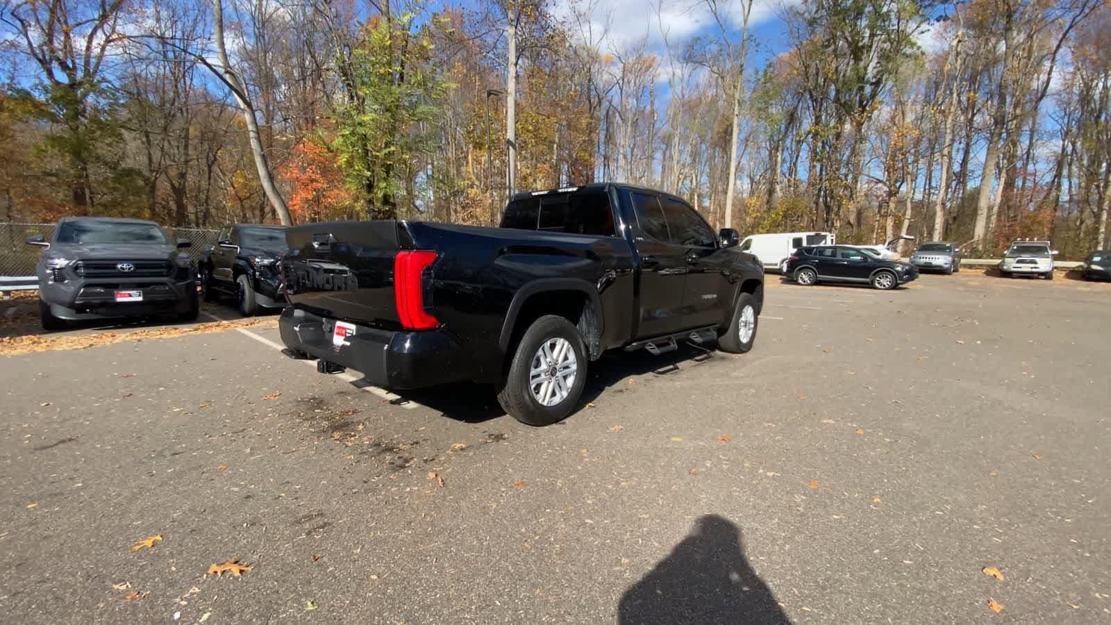 Thumbnail: 2022 Toyota Tundra - 14