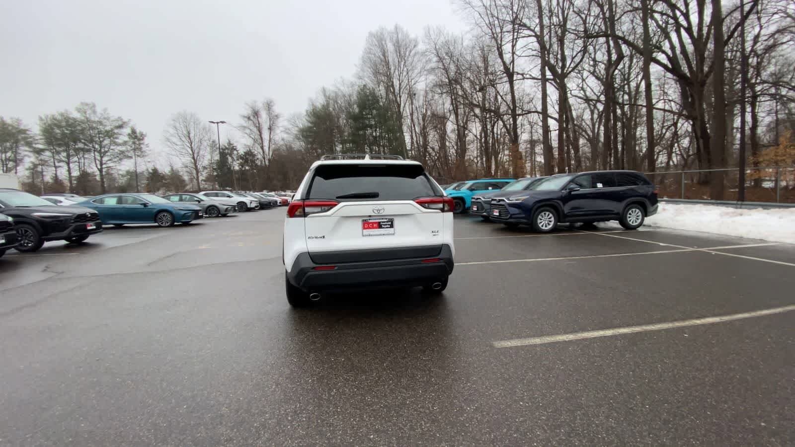 Thumbnail: 2023 Toyota RAV4 - 10