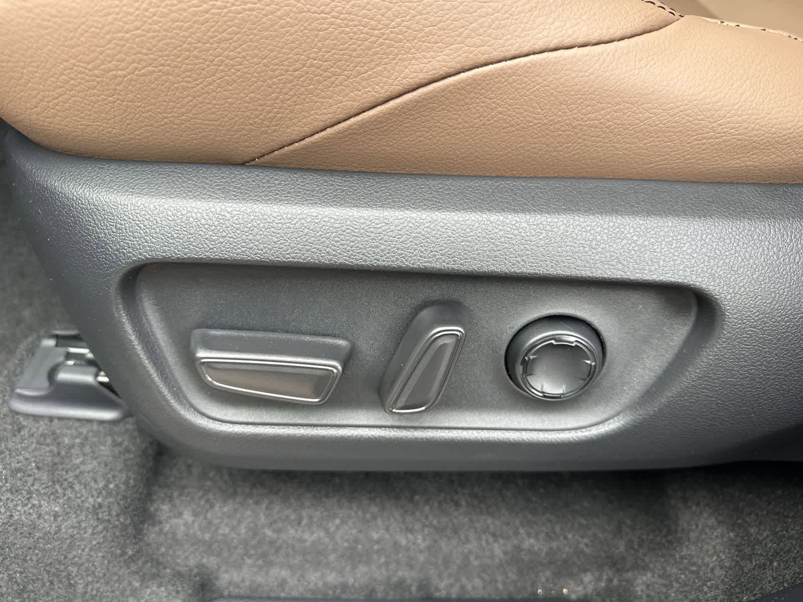 Thumbnail: 2026 Toyota 4Runner - 25