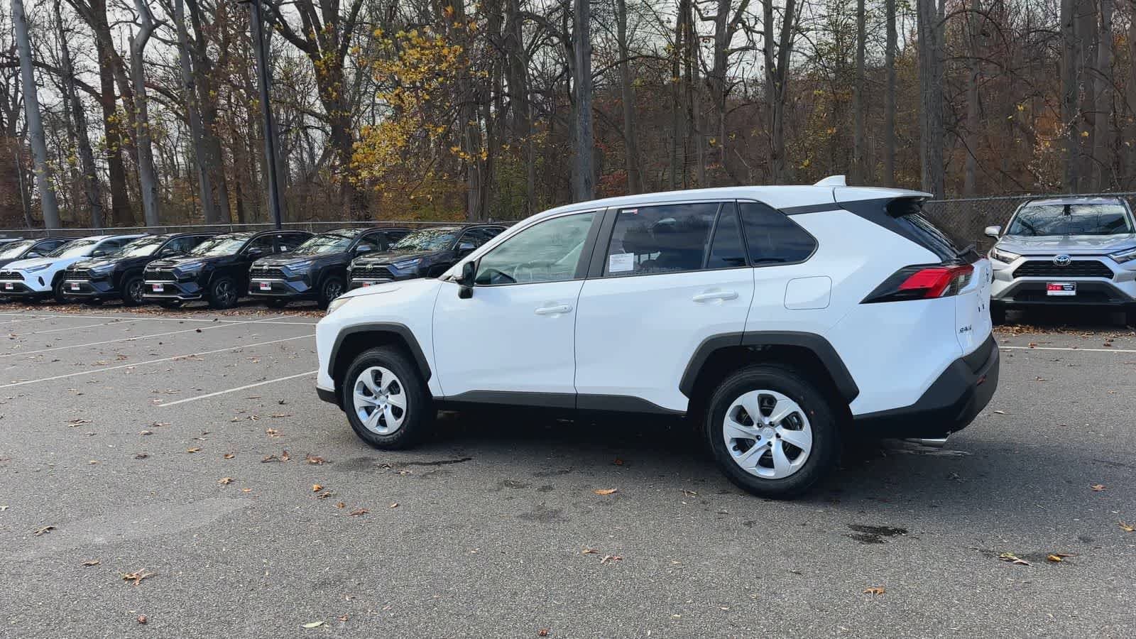 Thumbnail: 2025 Toyota RAV4 - 7