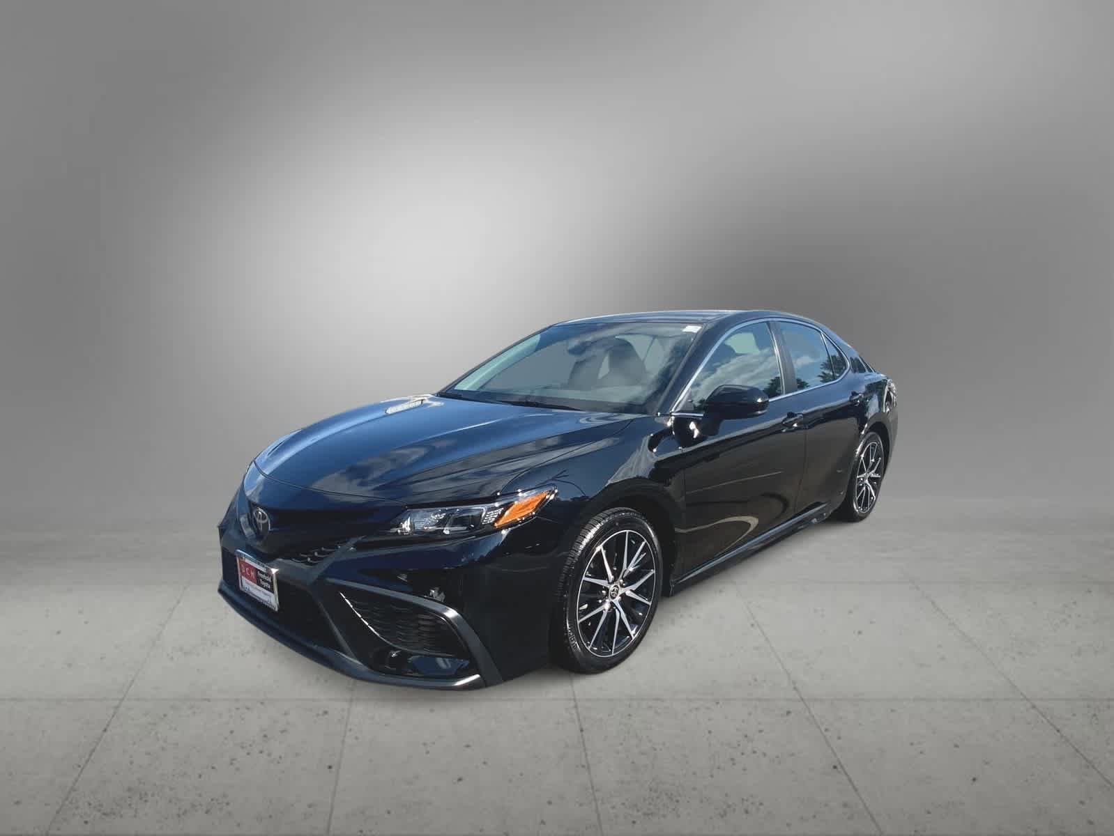 2021 Toyota Camry SE -
                Freehold, NJ