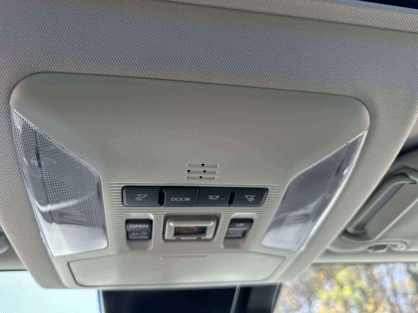 Thumbnail: 2025 Toyota RAV4 - 20