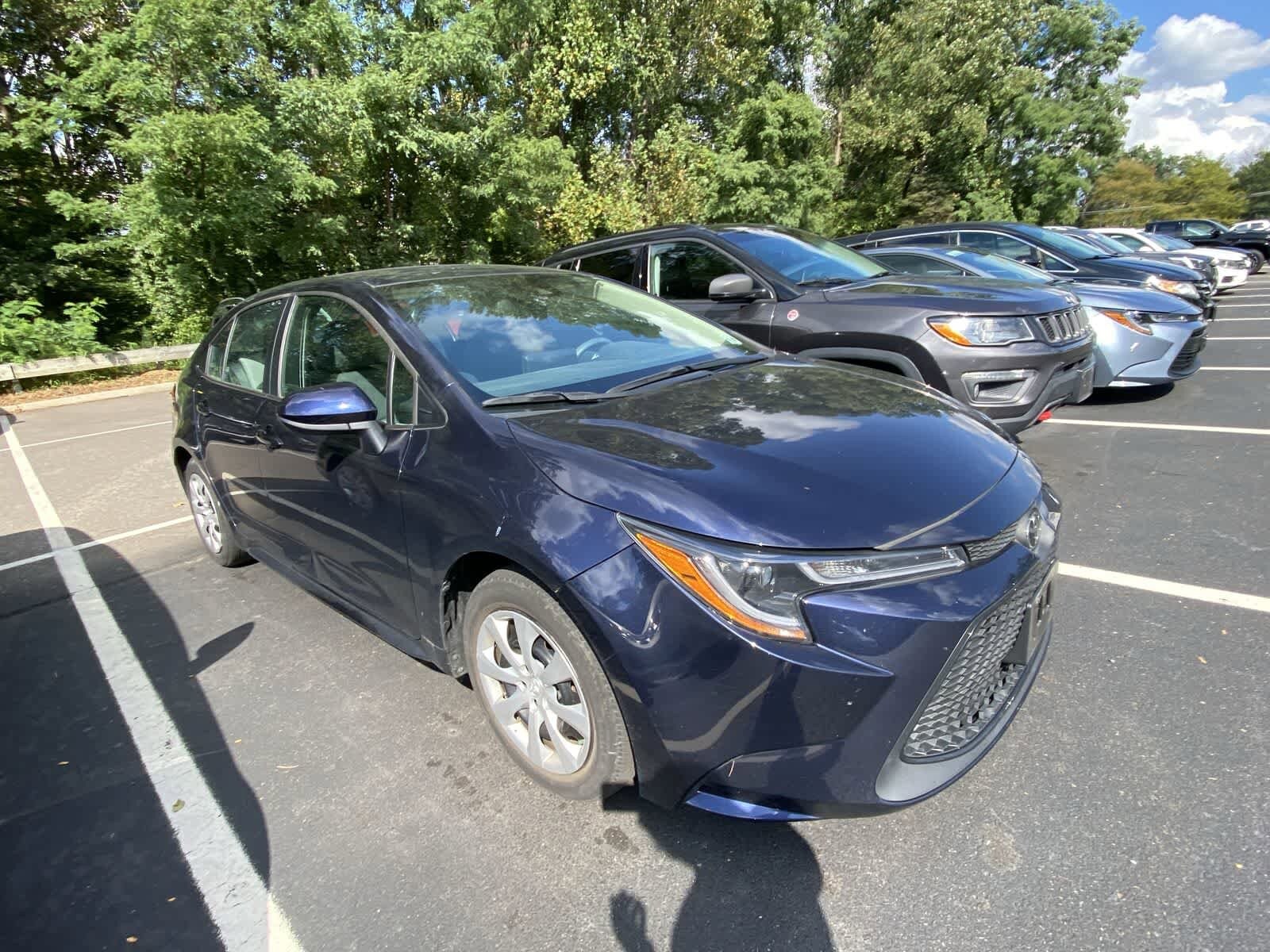 Thumbnail: 2022 Toyota Corolla - 3