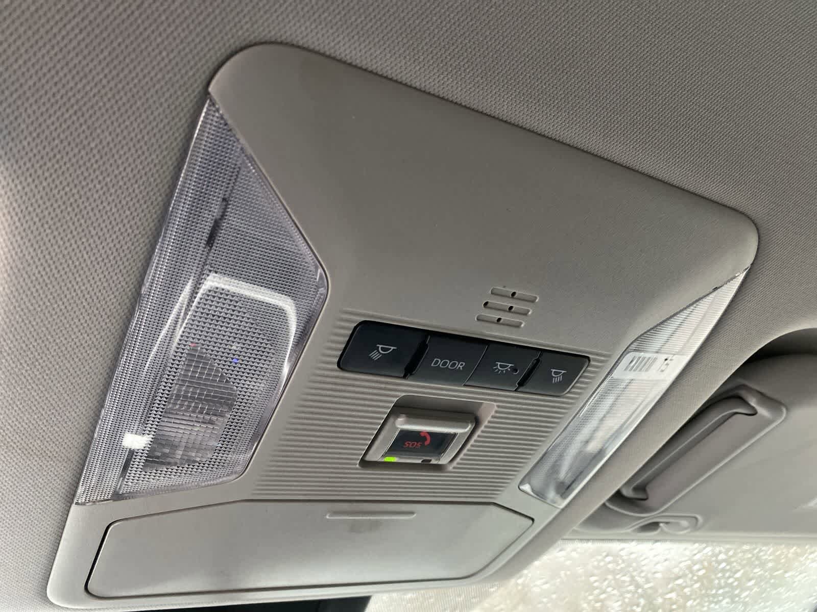 Thumbnail: 2025 Toyota RAV4 - 22