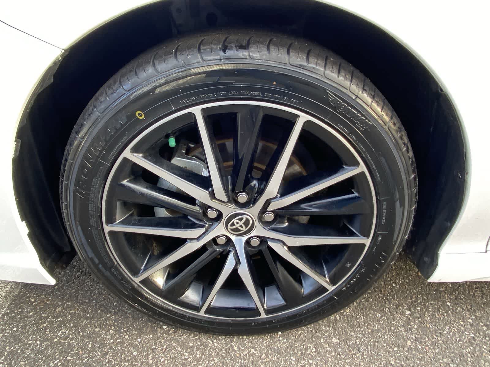 Thumbnail: 2023 Toyota Camry - 18