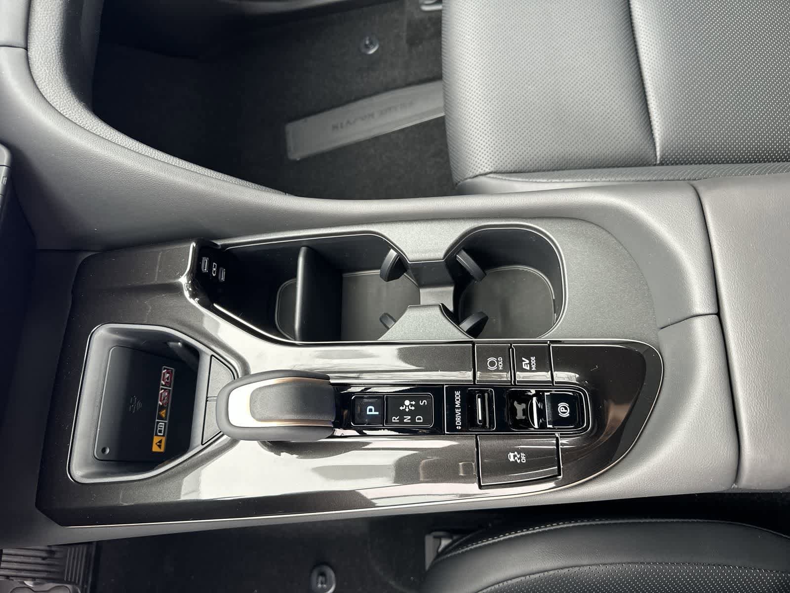 Thumbnail: 2026 Toyota Crown Signia - 29