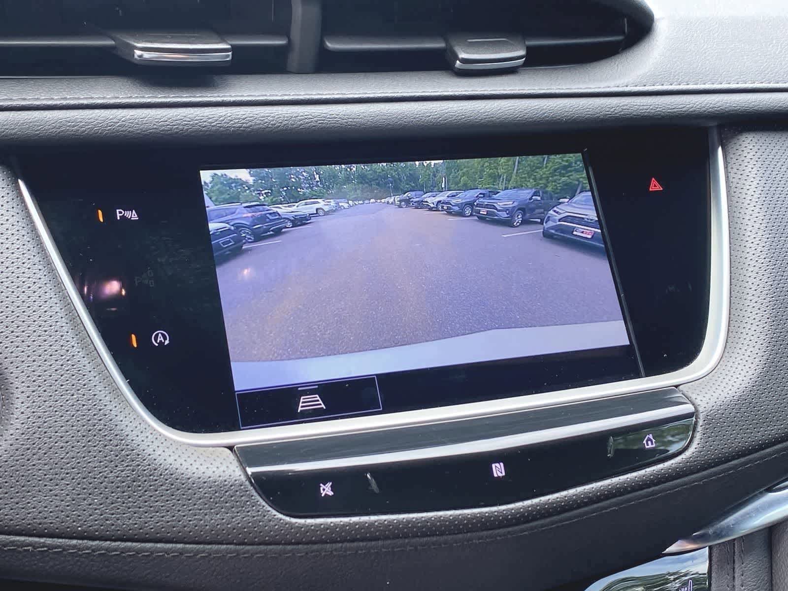 Thumbnail: 2021 Cadillac XT5 - 28
