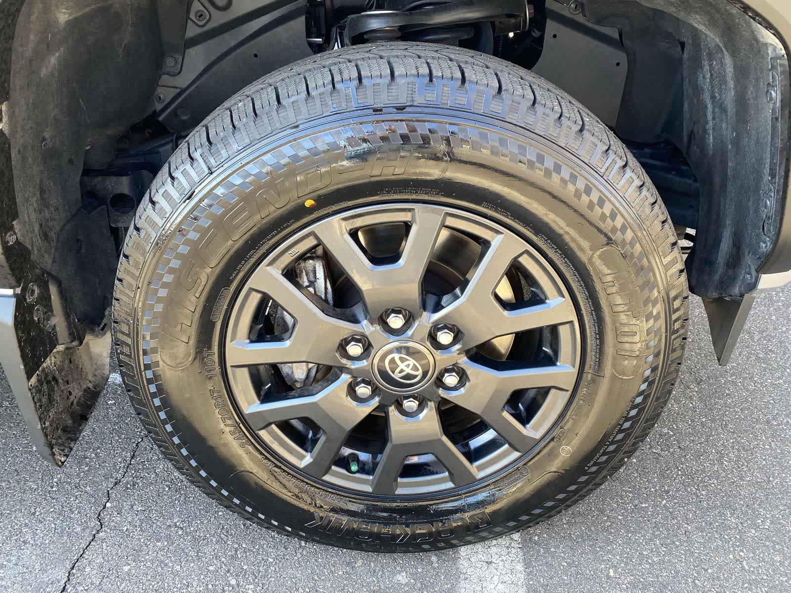 Thumbnail: 2025 Toyota 4Runner - 19