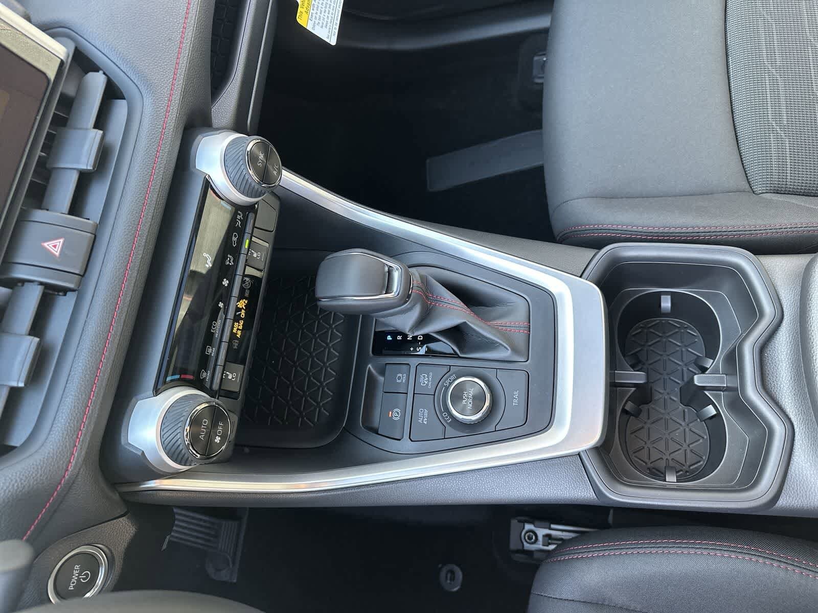 Thumbnail: 2025 Toyota RAV4 - 23