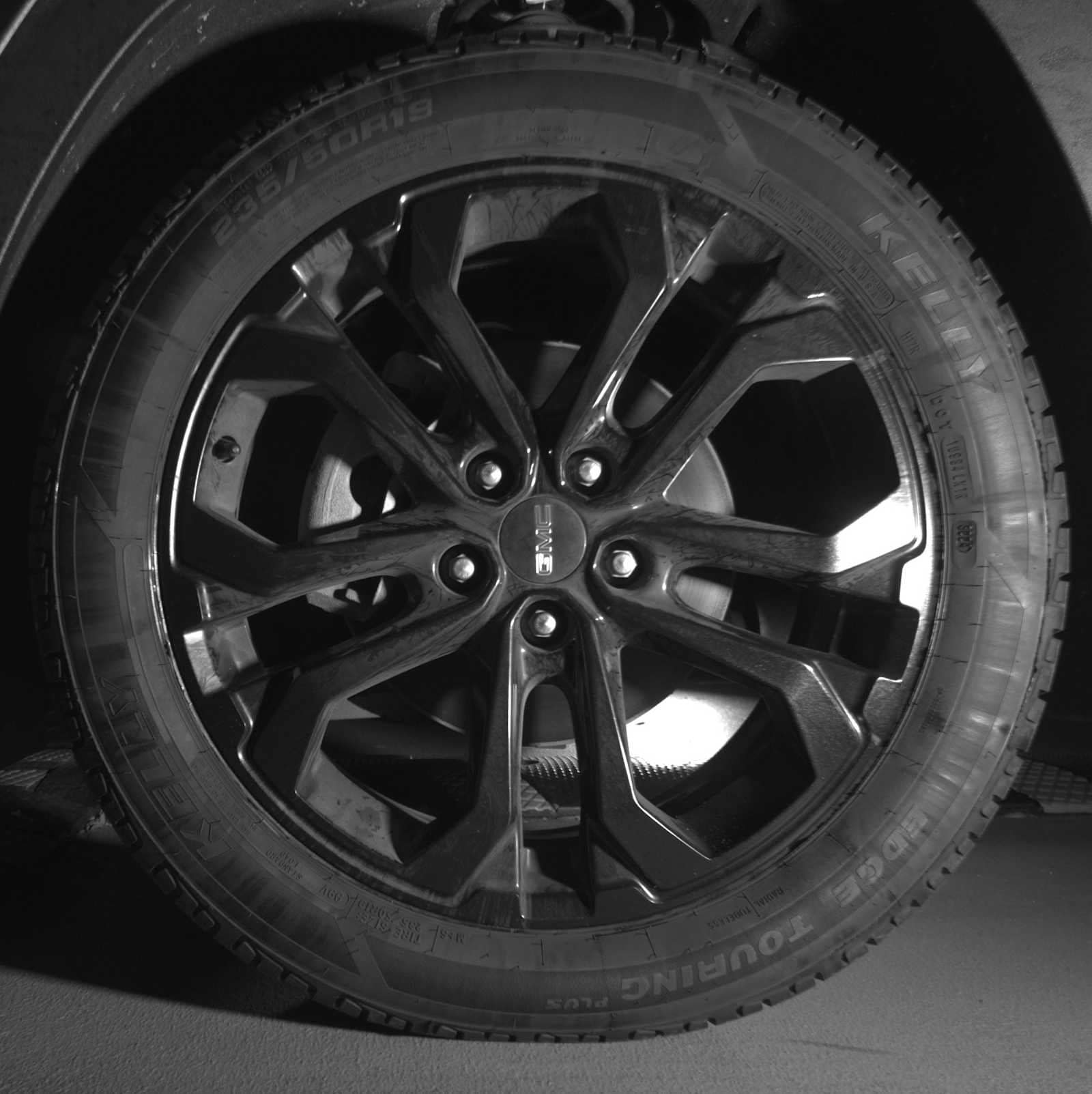 Thumbnail: 2020 GMC Terrain - 9