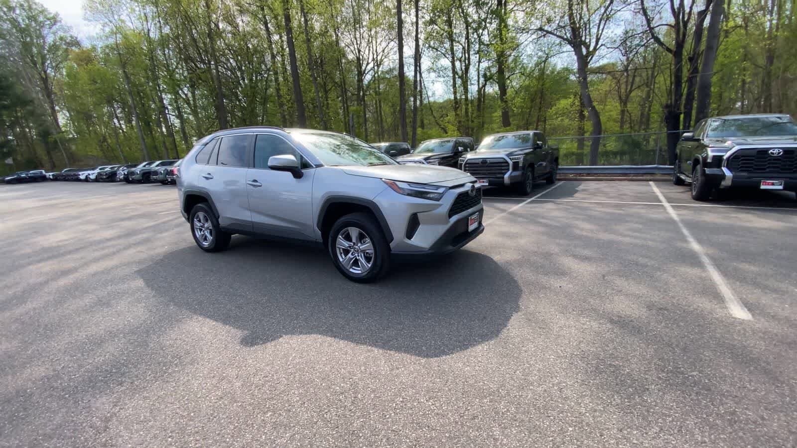 Thumbnail: 2025 Toyota RAV4 - 2