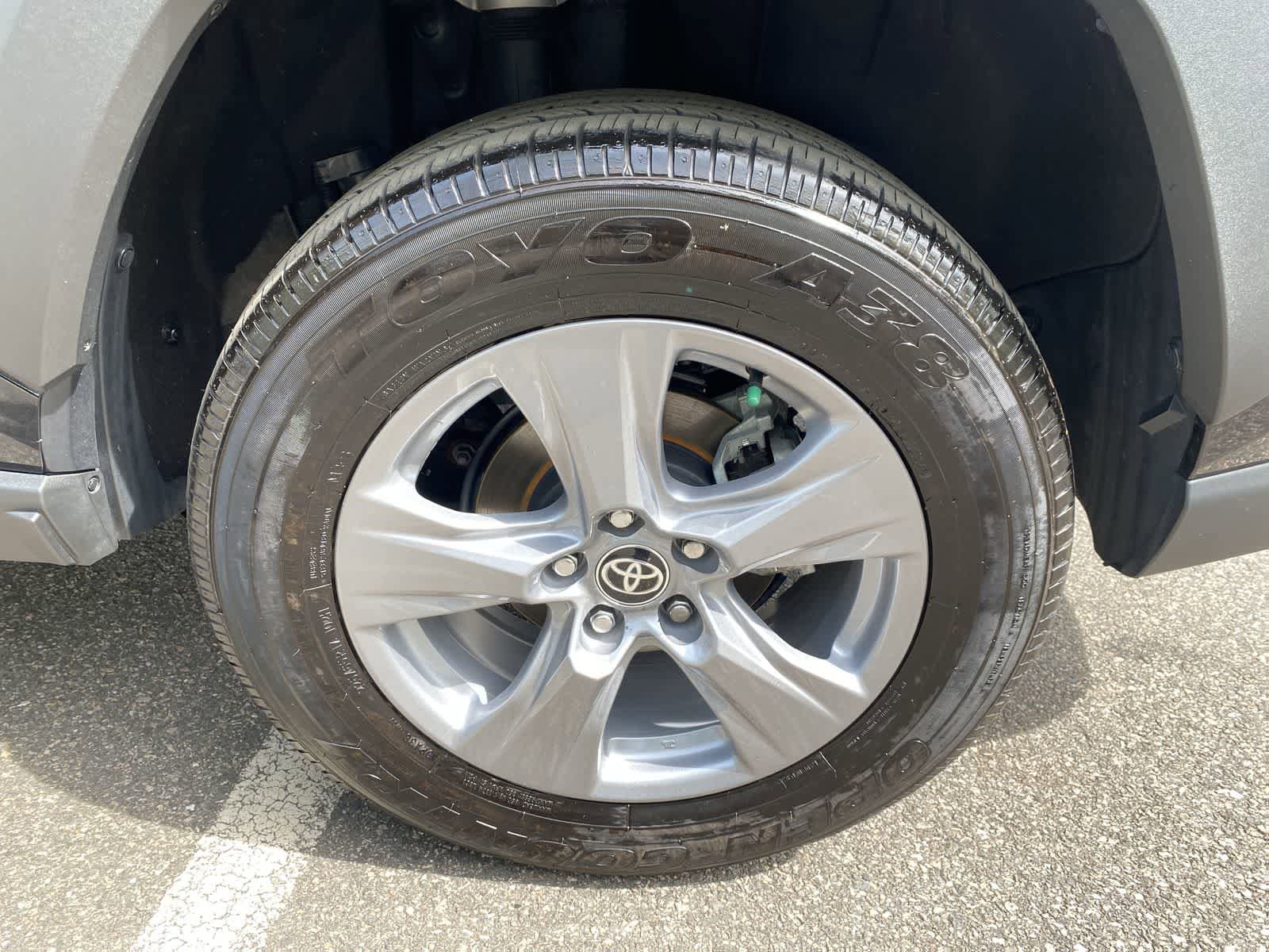 Thumbnail: 2025 Toyota RAV4 - 15