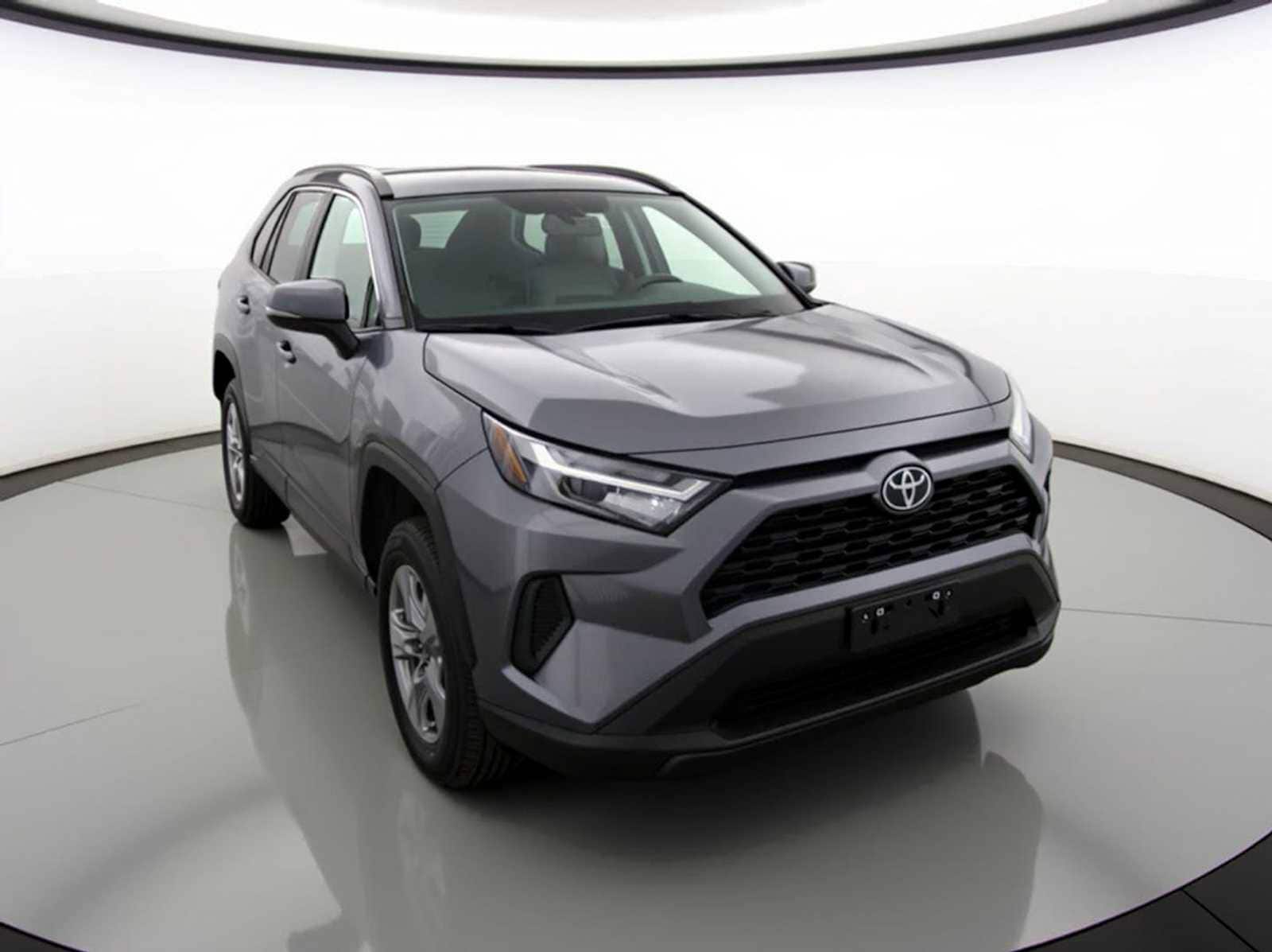 Thumbnail: 2025 Toyota RAV4 - 3
