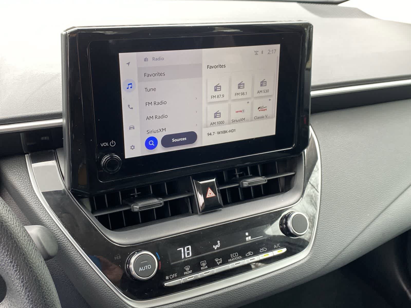 Thumbnail: 2025 Toyota Corolla - 30