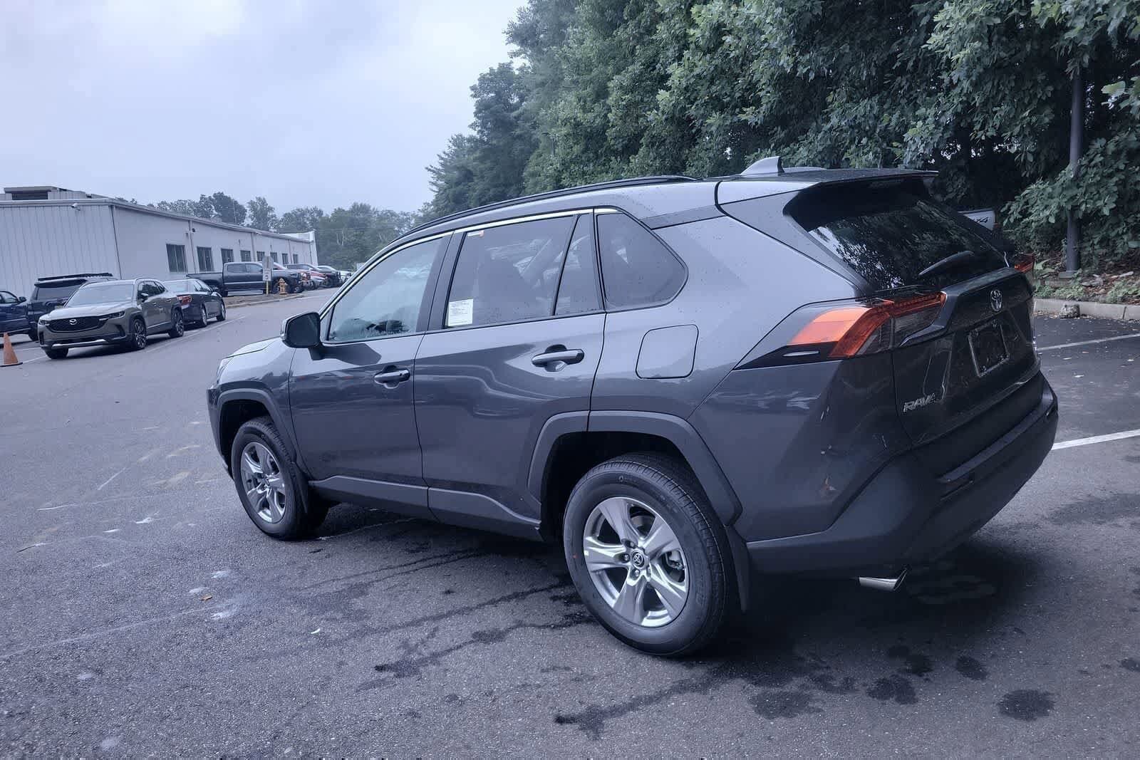 Thumbnail: 2025 Toyota RAV4 - 12