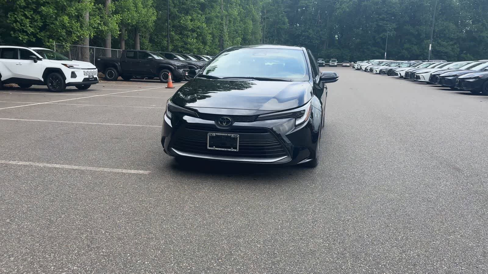 Thumbnail: 2026 Toyota Corolla - 3