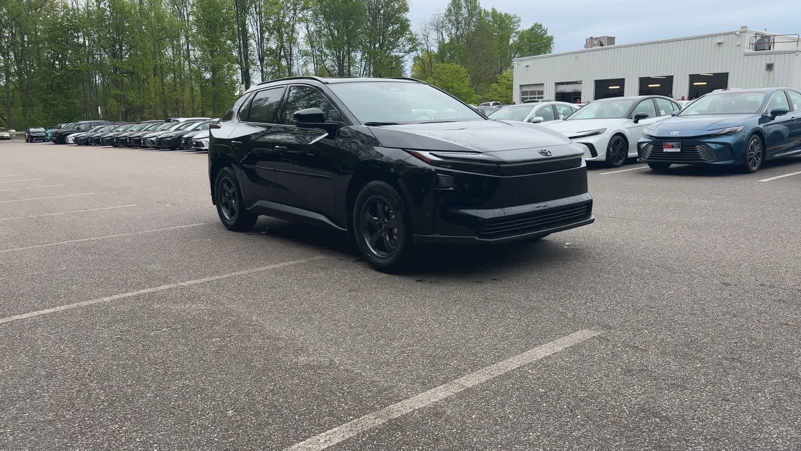 Thumbnail: 2026 Toyota bZ - 2