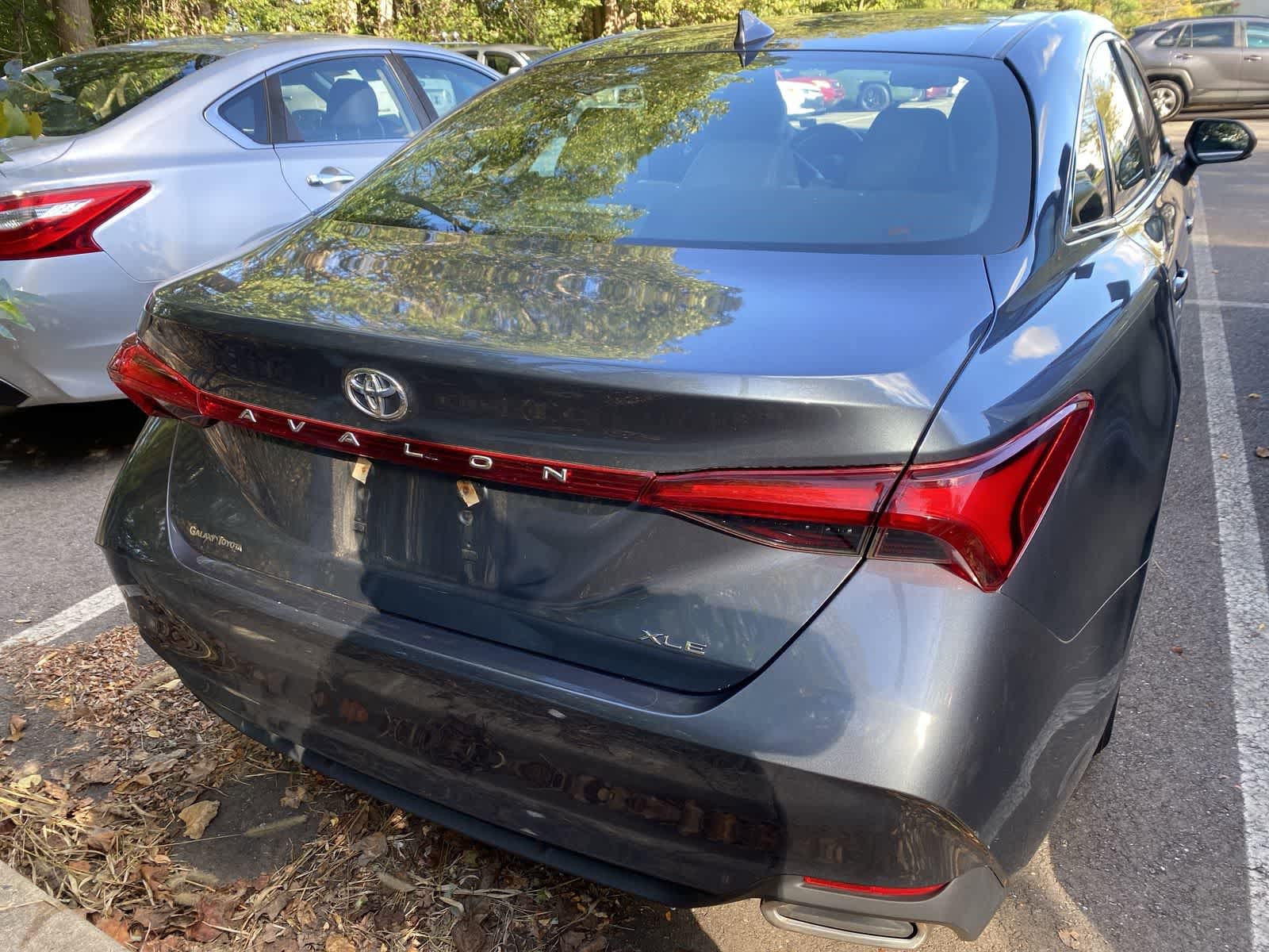Thumbnail: 2021 Toyota Avalon - 7