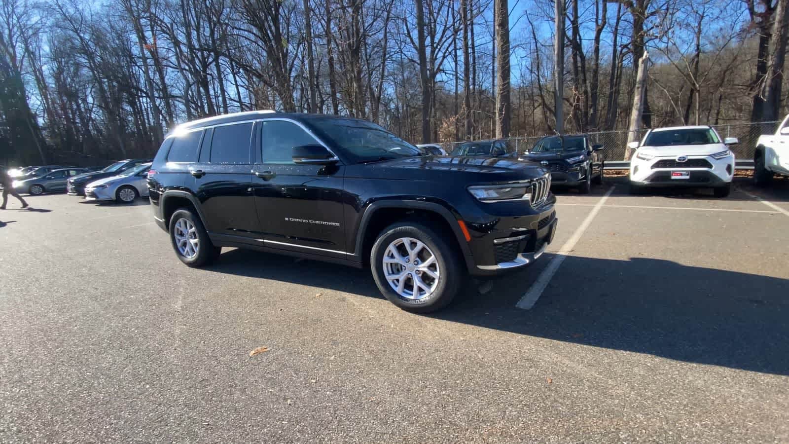 Thumbnail: 2021 Jeep Grand Cherokee L - 9