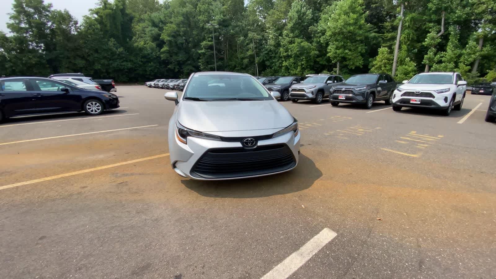 Thumbnail: 2024 Toyota Corolla - 3