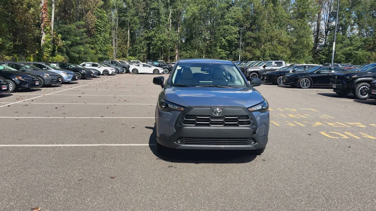 Thumbnail: 2026 Toyota Corolla Cross - 3