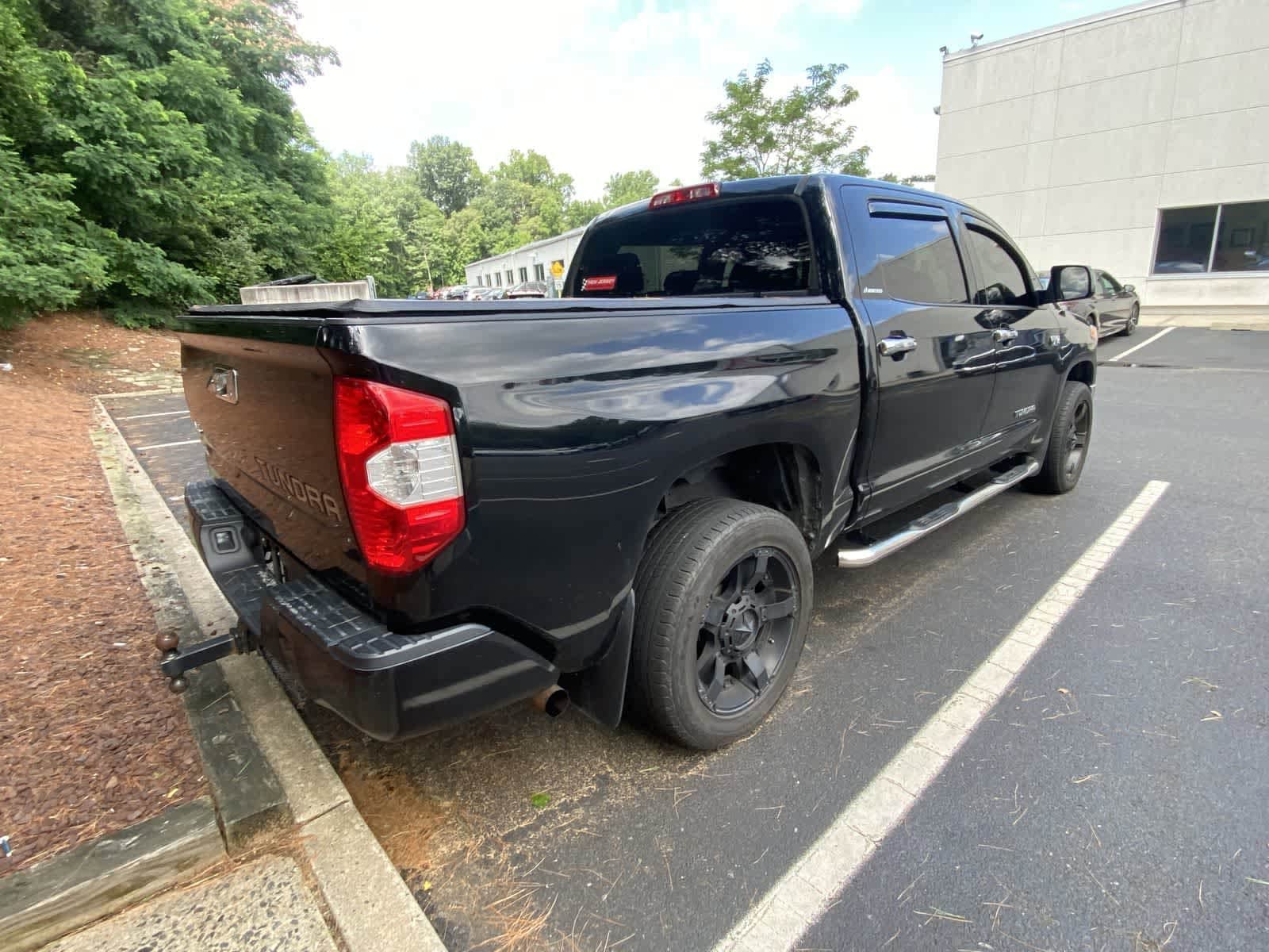 Thumbnail: 2017 Toyota Tundra - 6
