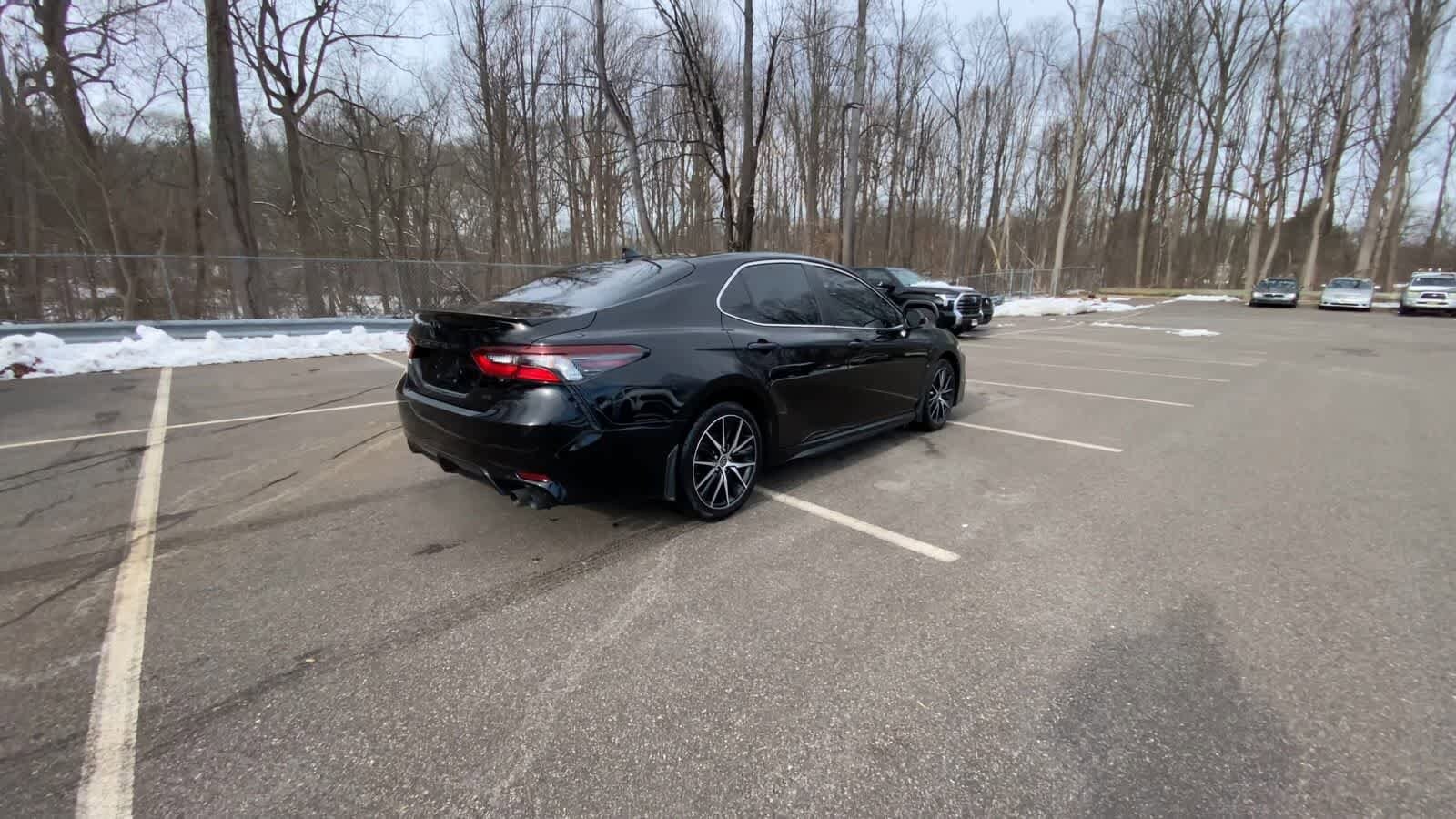 Thumbnail: 2023 Toyota Camry - 13