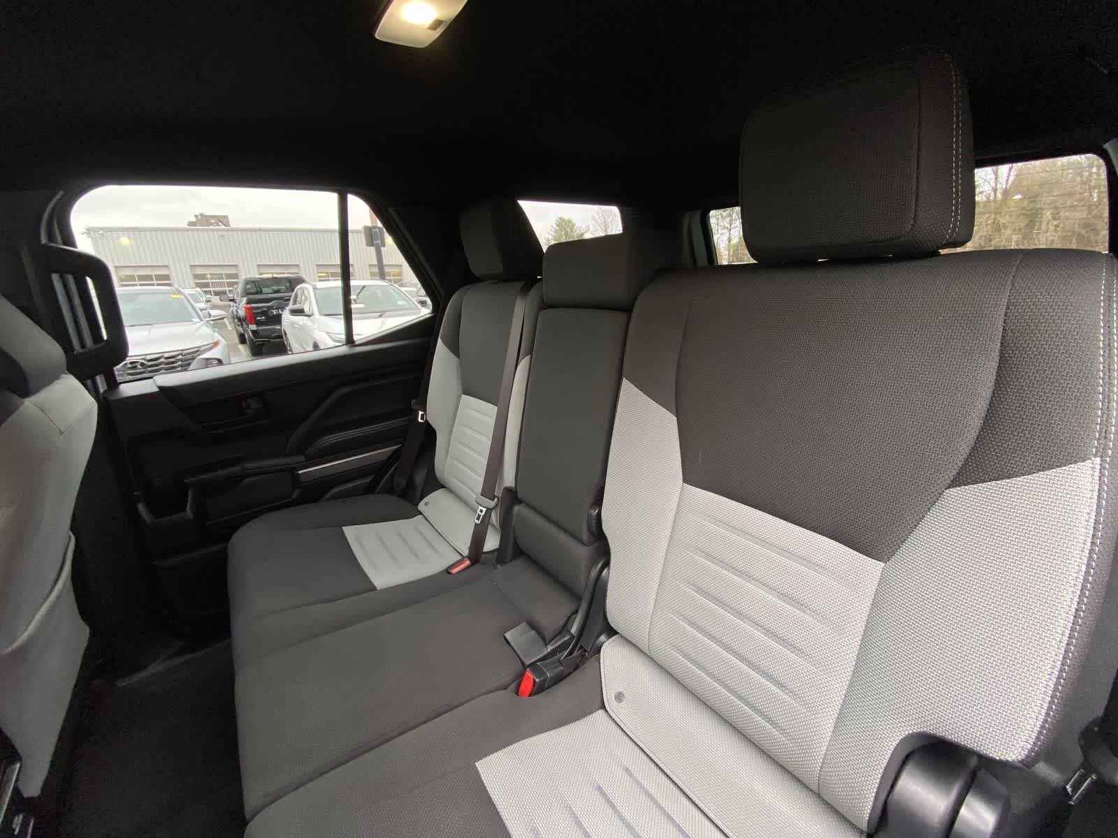 Thumbnail: 2025 Toyota 4Runner - 27