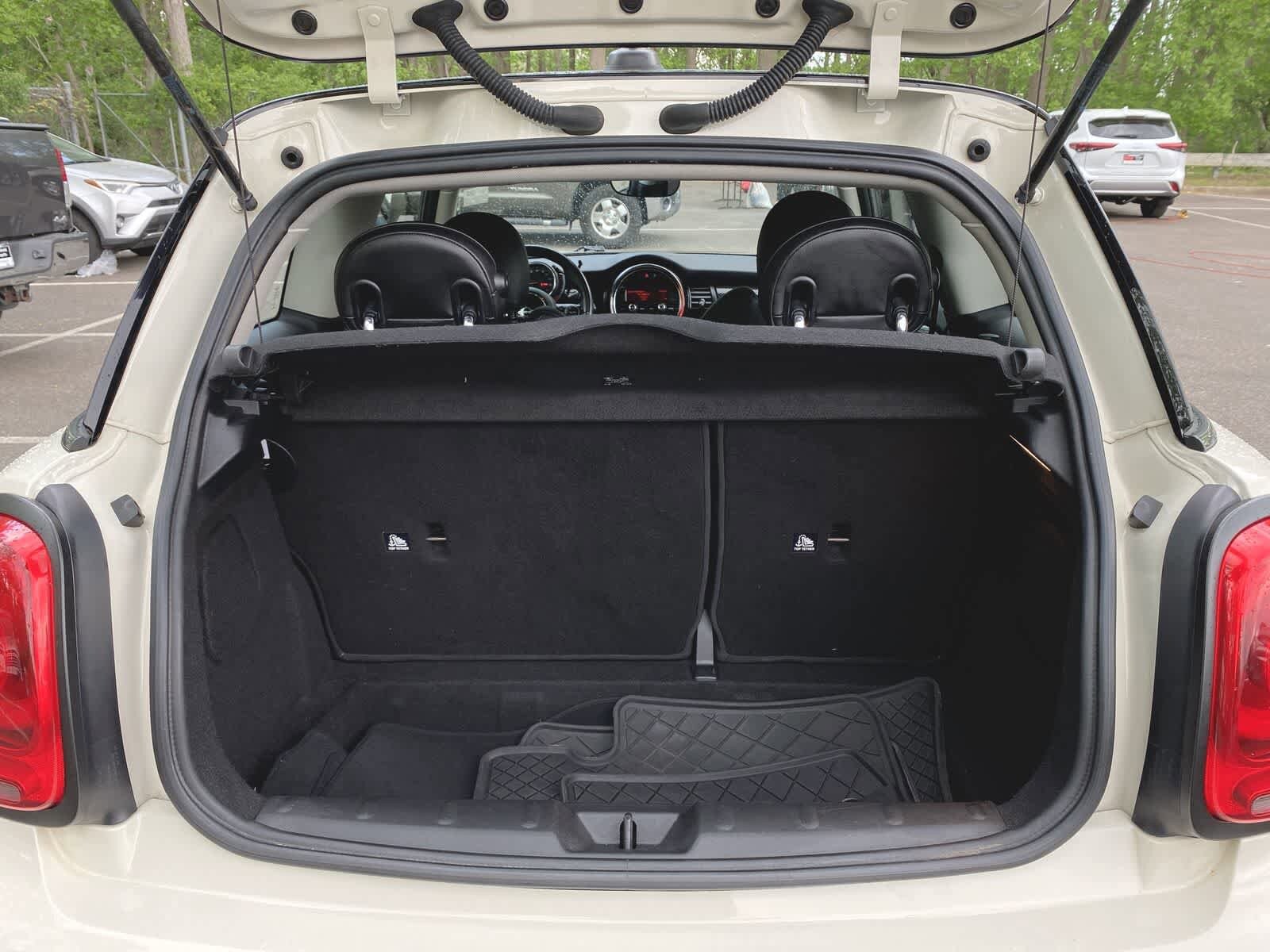 2016 MINI Cooper Hardtop S 10