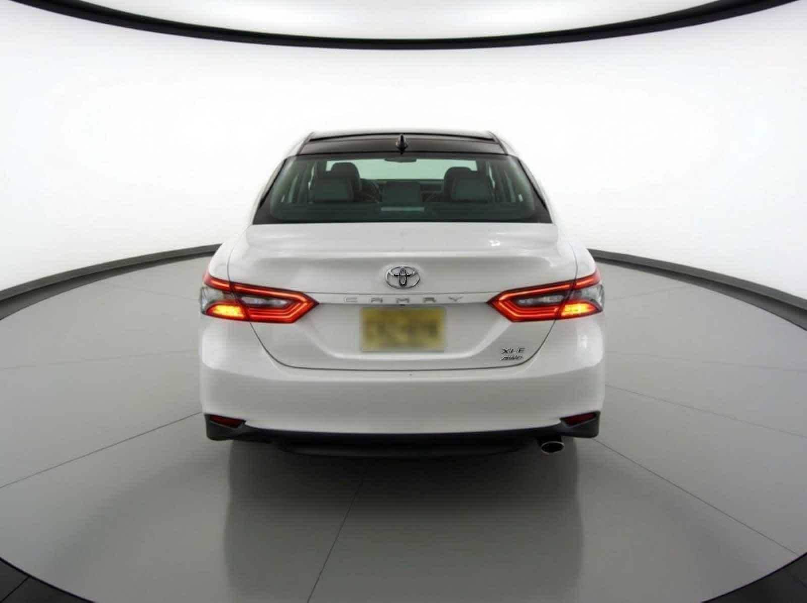 Thumbnail: 2023 Toyota Camry - 4