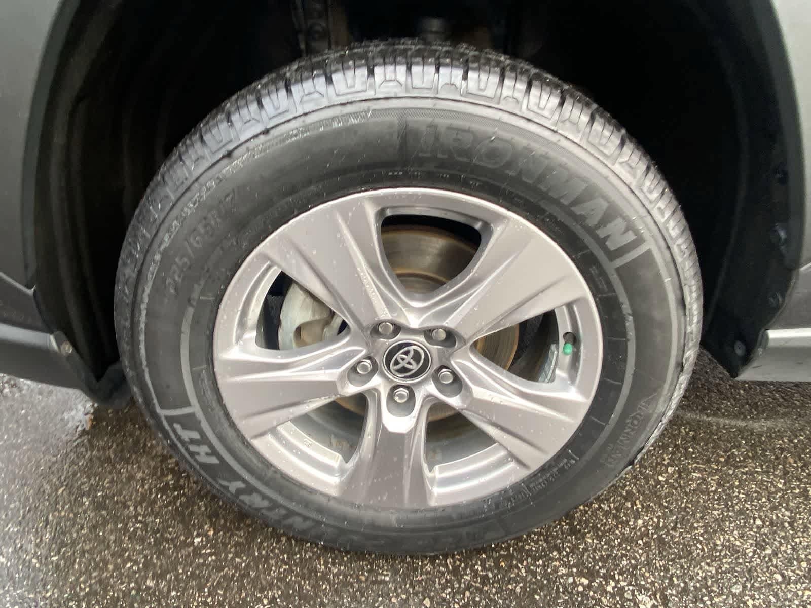 Thumbnail: 2024 Toyota RAV4 - 14