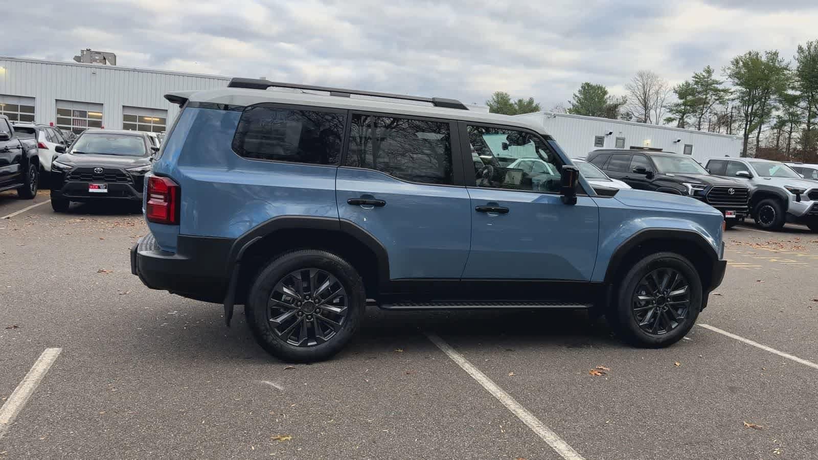 Thumbnail: 2026 Toyota Land Cruiser - 9