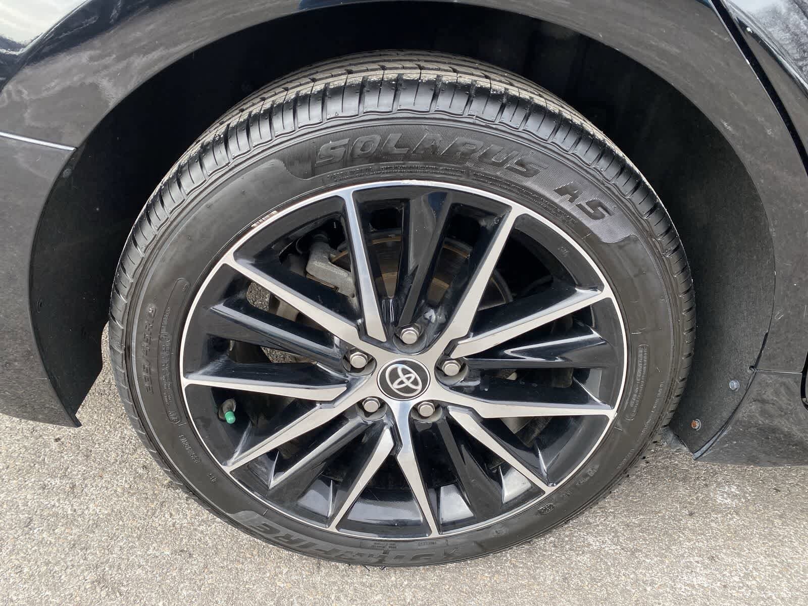 Thumbnail: 2023 Toyota Camry - 16