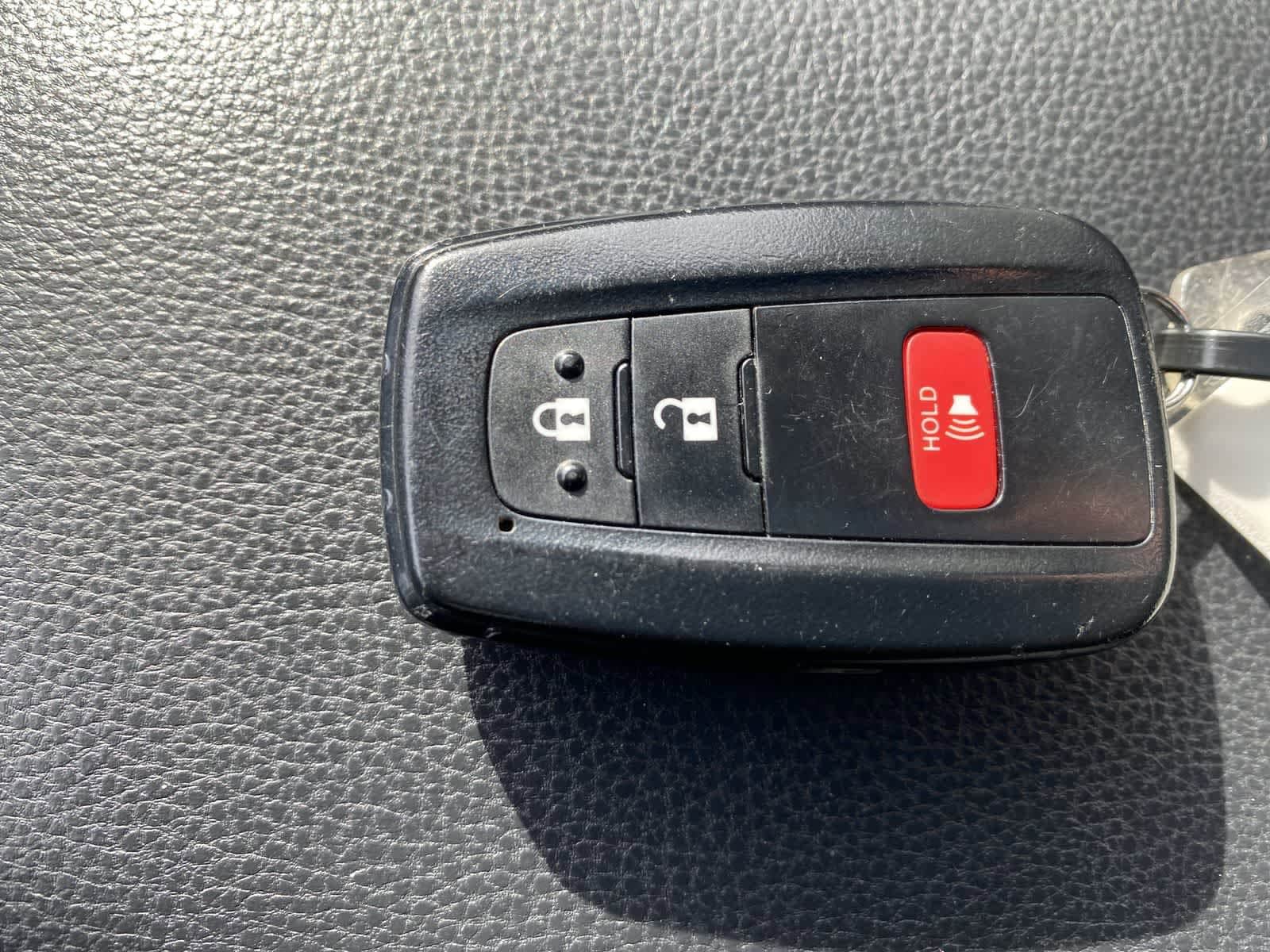 Thumbnail: 2024 Toyota RAV4 - 31