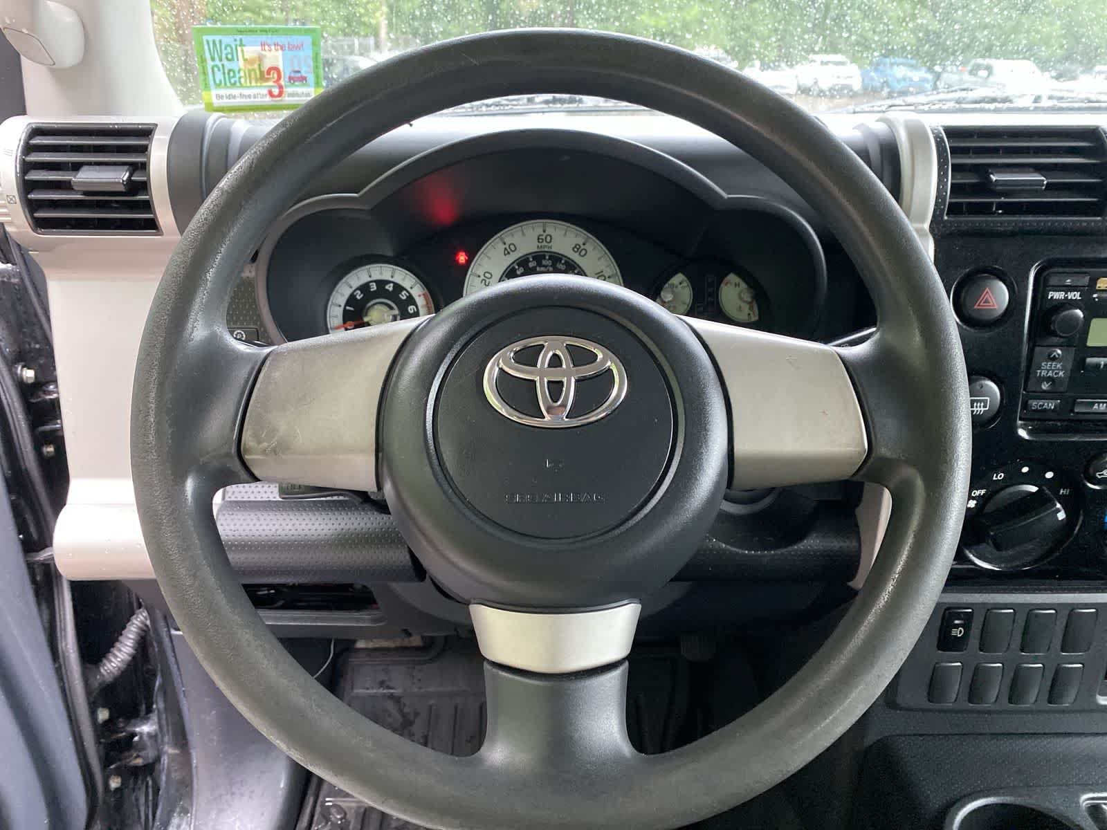 Thumbnail: 2008 Toyota FJ Cruiser - 27