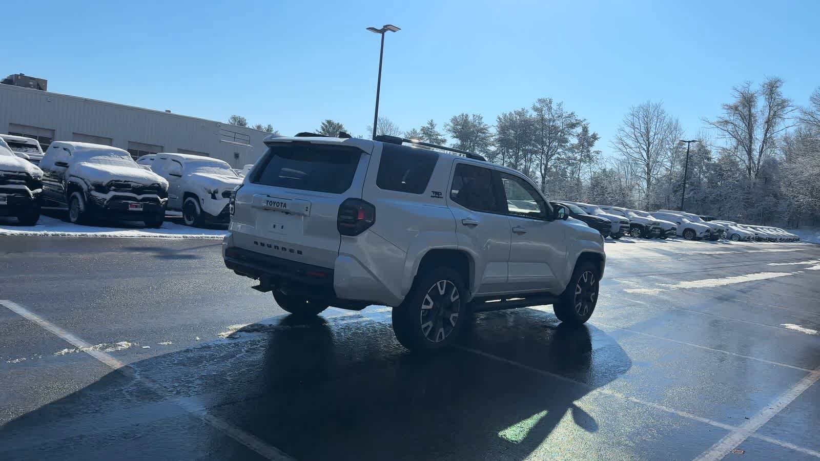 Thumbnail: 2026 Toyota 4Runner - 8